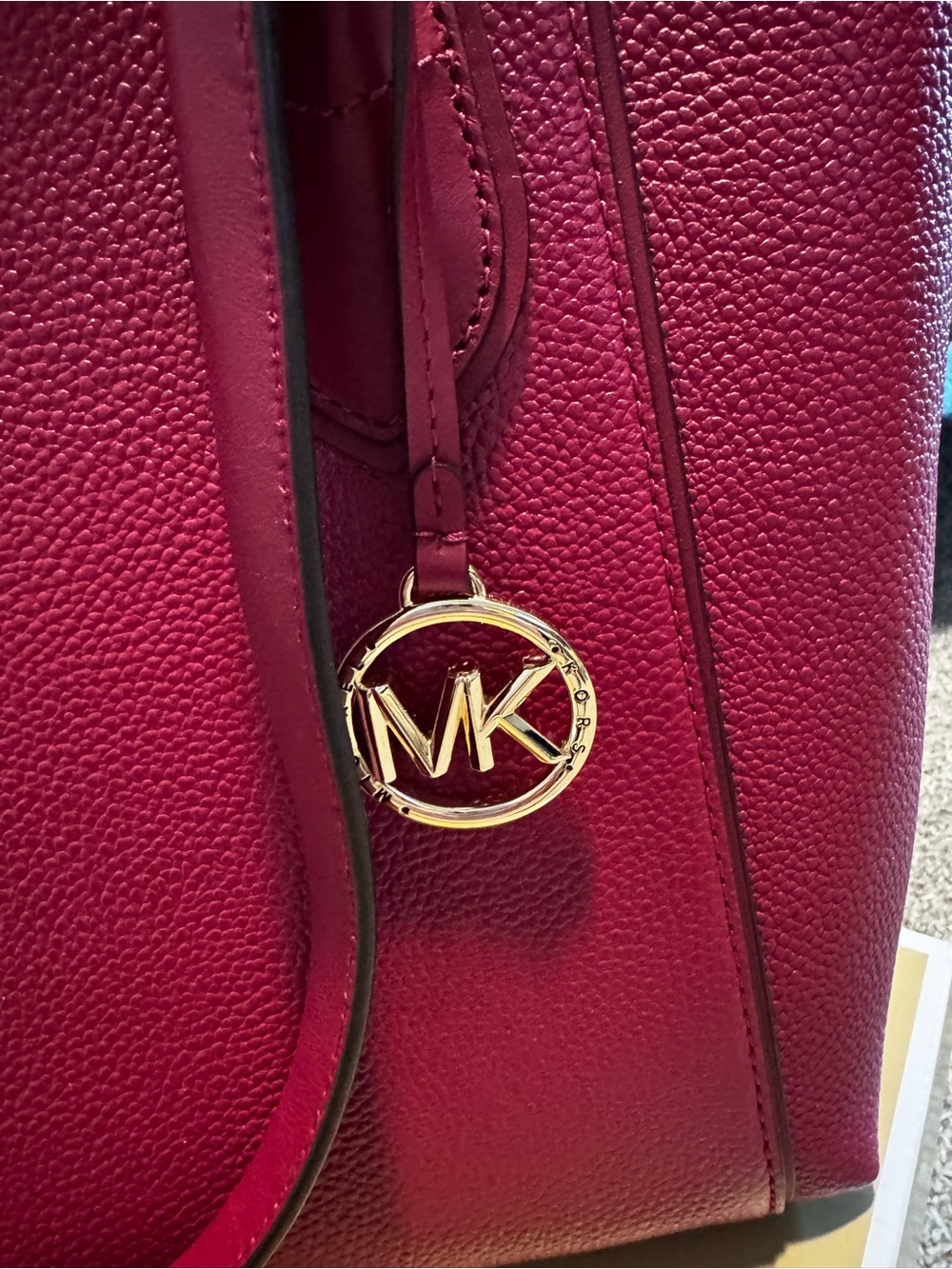 Michael Kors Fuchsia Pebbled Leather Tote with Gold Hardware - Picture 3 of 9